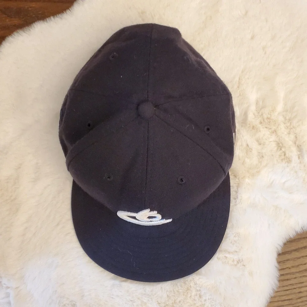 Commonwealth Herringbone C'mon New Era Blk Snap Cap Alt 59fifty Fitted 7